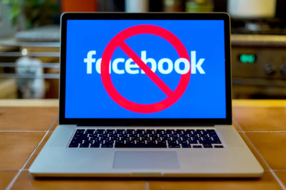 Как долго длится временная блокировка на Facebook
