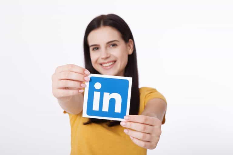 How To Add Skills On LinkedIn ITGeared how-to-add-skills-on-linkedin-best-skills-to-add