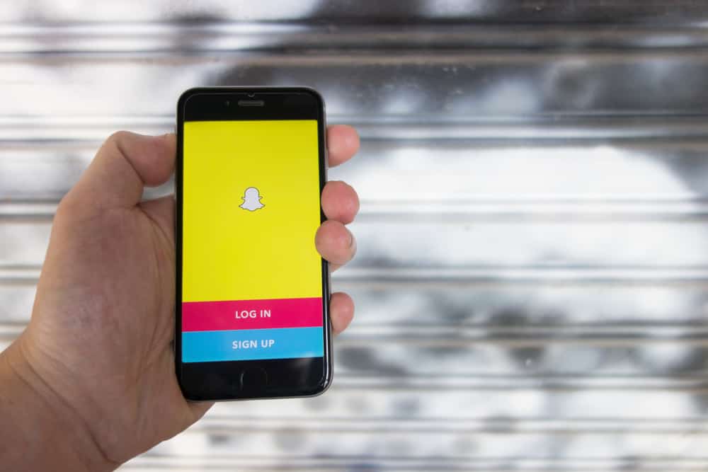 How To Add Swipe Up Link On Snapchat