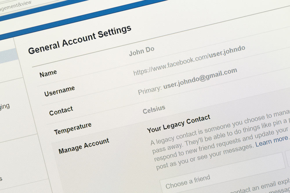 How To Add Your Maiden Name On Facebook