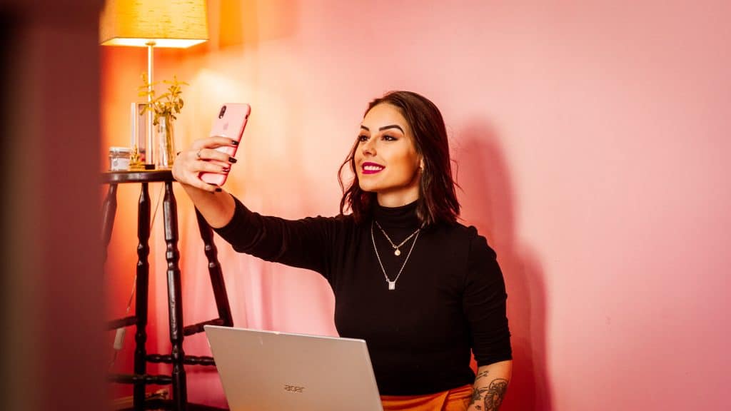 How To Become A Fashion Influencer On Instagram ITGeared