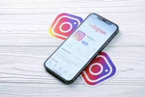 How To Block Someone From Seeing Your Instagram Post