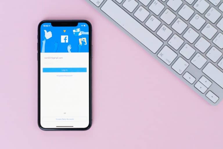 How To Change the Thumbnail on Facebook Video? | ITGeared