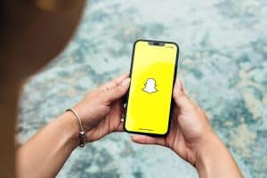 How To Clear Conversations On Snapchat