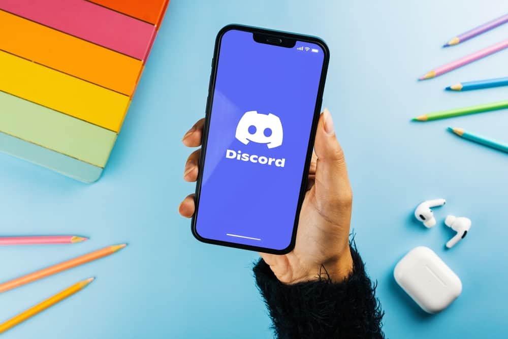 How To Connect Airpods To Discord