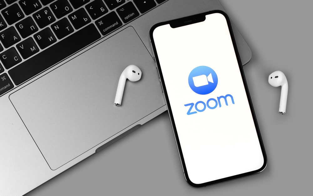 How To Connect Airpods To Zoom