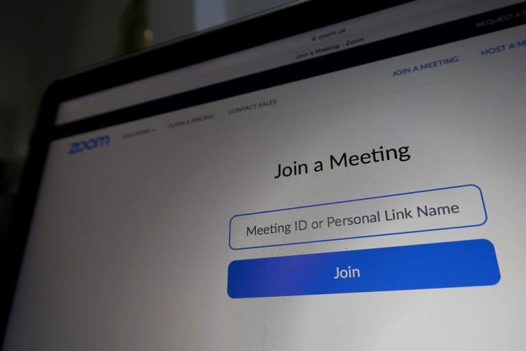 How To Download Zoom on Apple TV ITGeared