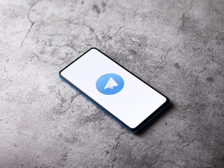 how-to-follow-someone-on-telegram-itgeared