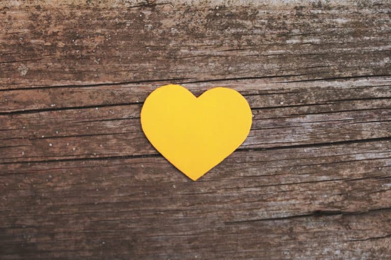 How To Get Yellow Heart On Snapchat ITGeared
