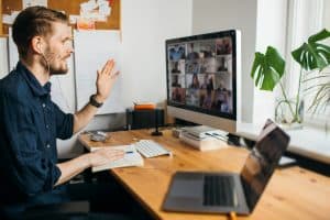 How To Greet Interviewer On Zoom