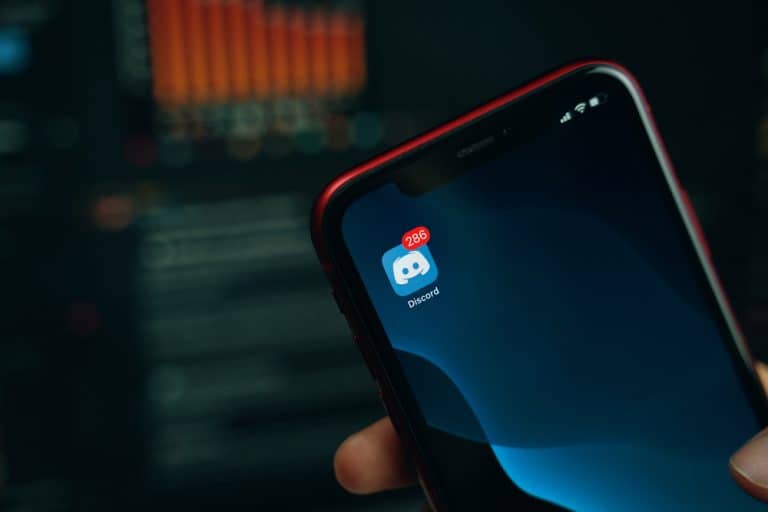 how-to-have-2-discord-accounts-on-iphone-itgeared