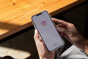 How To Like A Post On Instagram