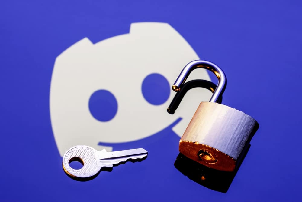 How To Lock A Channel On Discord