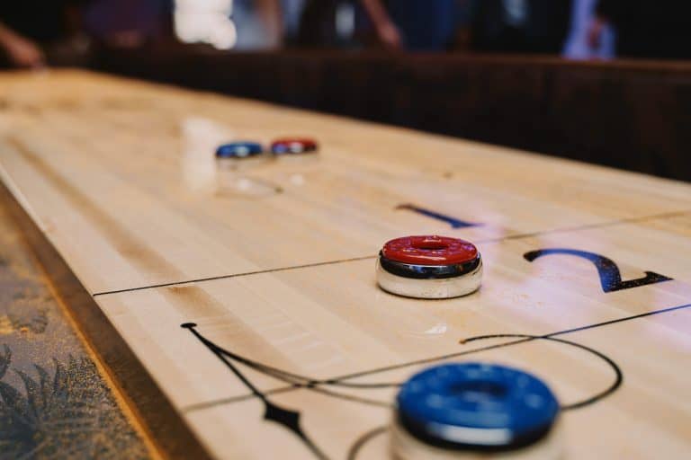 How To Play Shuffleboard on iMessage? ITGeared