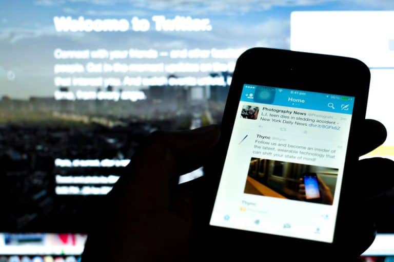 How To Post Art on Twitter | ITGeared
