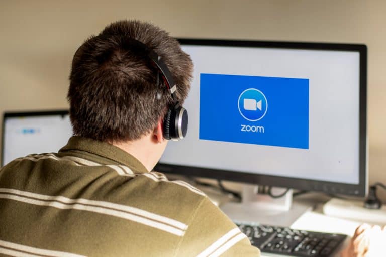 How To Put A Picture On Zoom On IPhone ITGeared