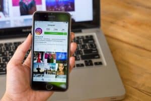 How To Remove A Remembered Account On Instagram