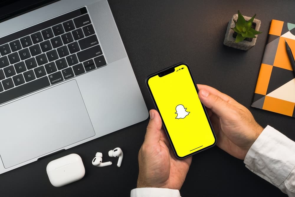 How To Make A Public Account On Snapchat