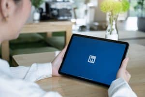 How To See Saved Jobs On Linkedin