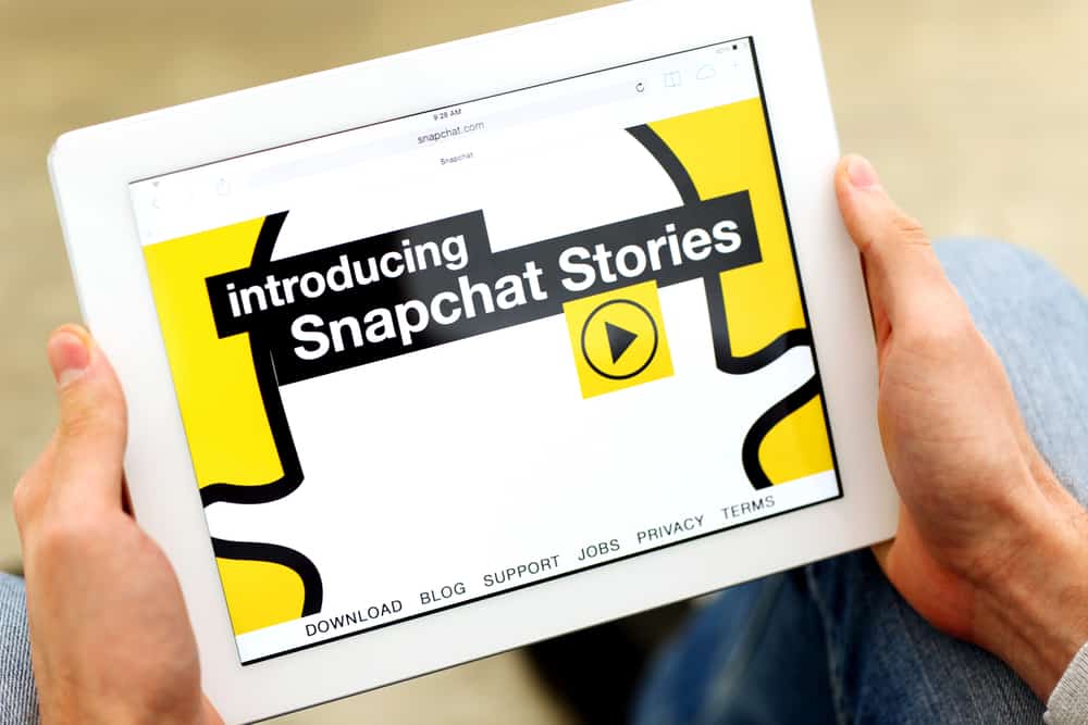 How To Share Snapchat Story