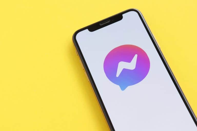 How To Spy on Facebook Messenger? ITGeared