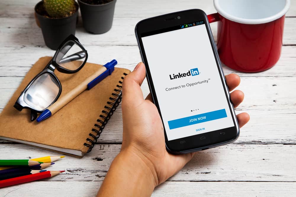 How To View Saved Posts On Linkedin