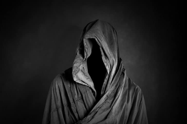 What Does the Black Ghost Mean on Snapchat ITGeared