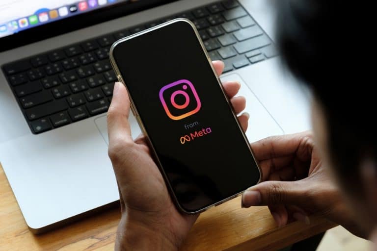What Does "CFS" Mean on Instagram? ITGeared