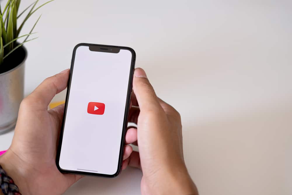 How To Add YouTube To Desktop ITGeared