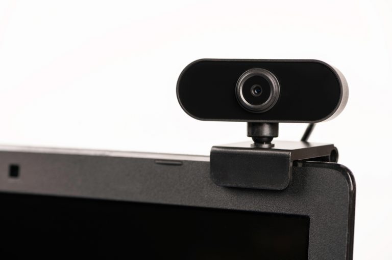 Which Laptop Has the Best Camera for Zoom? ITGeared