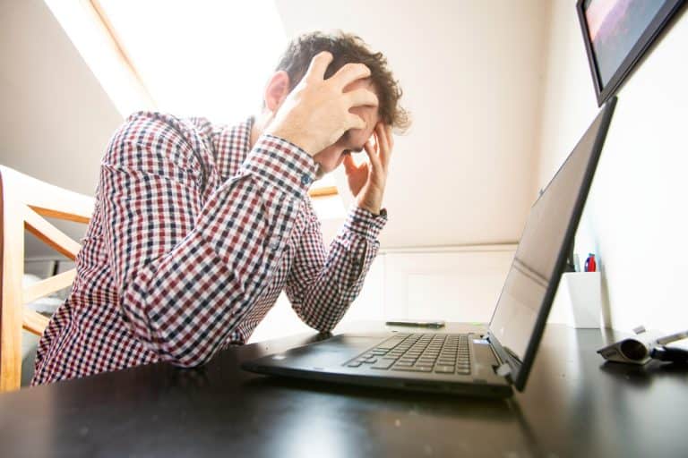 Why Does Zoom Keep Kicking Me Out? ITGeared